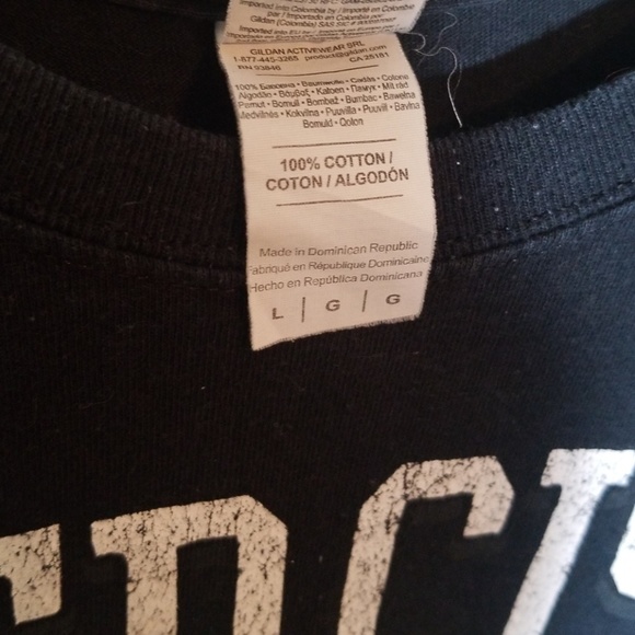 Graphic tee!! - Picture 3 of 3